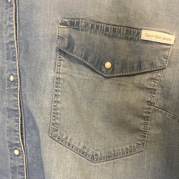 Calvin Klein Jeans Blue Denim Pearl snap long sleeve button up XL - Picture 4 of 5